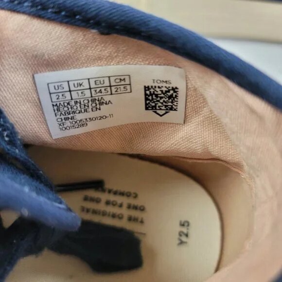 Toms Kids Navy Blue Sneakers - Picture 9 of 10